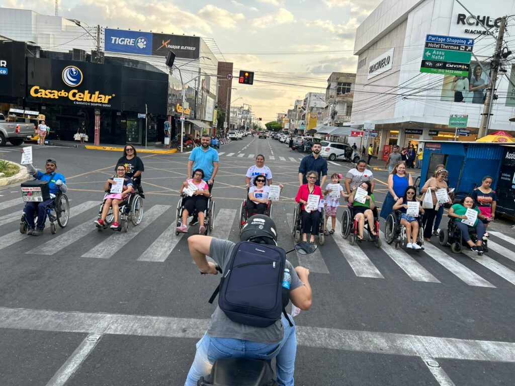 A O Conscientiza Sobre Respeito S Vagas De Estacionamento Para