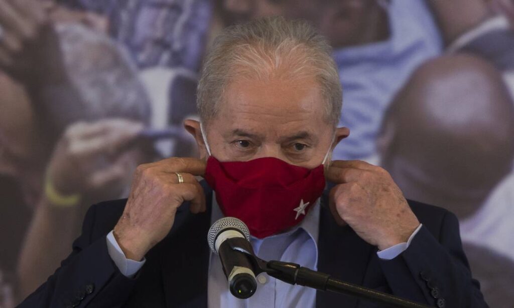 91956217_Pa-Sao-Bernardo-do-CampoSP10-03-2021-O-ex-presidente-Luiz-Inacio-Lula-da-Silva-faz