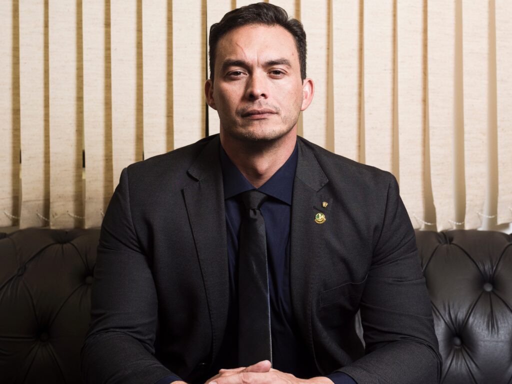 9mai2019---capitao-styvenson-valentim-podemos-rn-senador-mais-votado-do-rn-nas-eleicoes-de-2018-1557432181693_v2_4x3