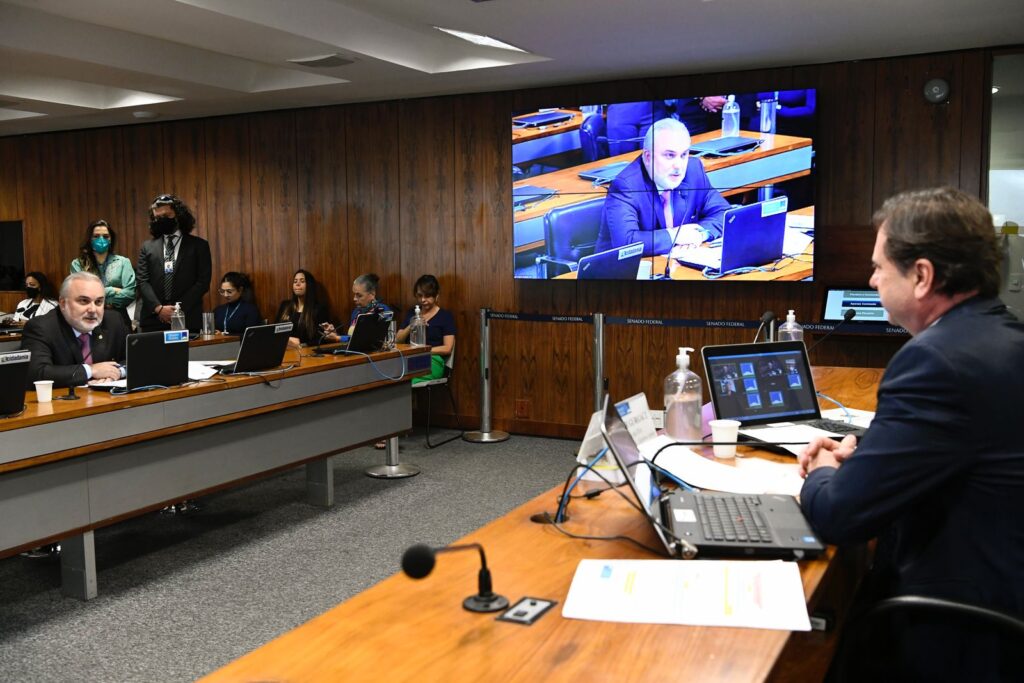 Senador Jean bloqueia tramitação do PL do Veneno 2