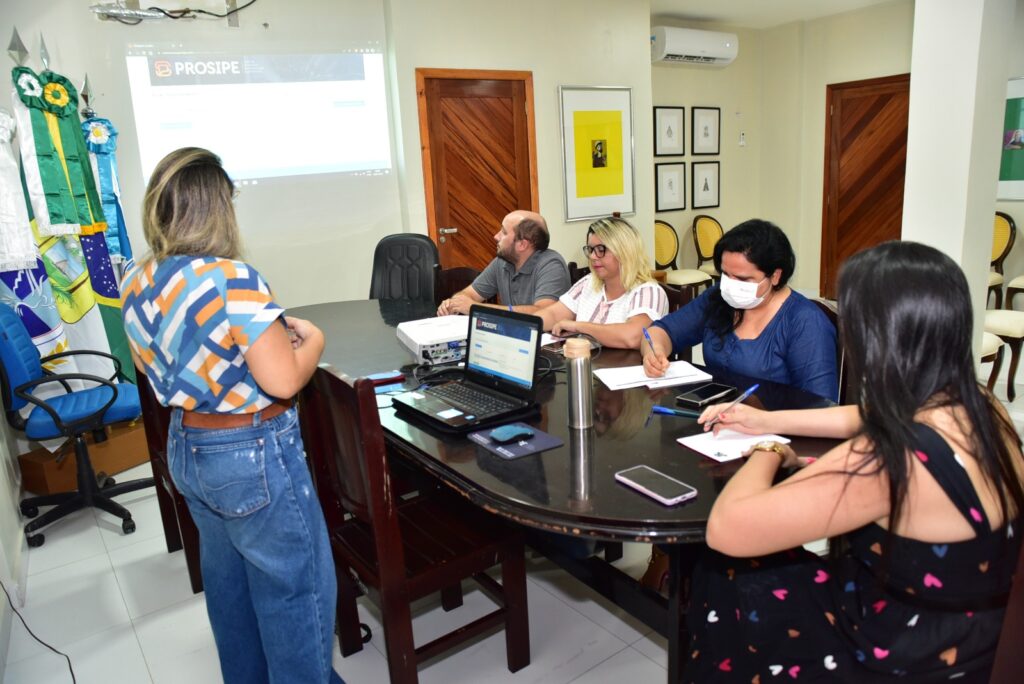 Treinamento de servidores para Prosipe, na Câmara de Mossoró - 30 01 23 - foto Edilberto Barros