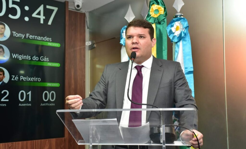 Lawrence Amorim em pronunciamento na tribuna - 07 03 23