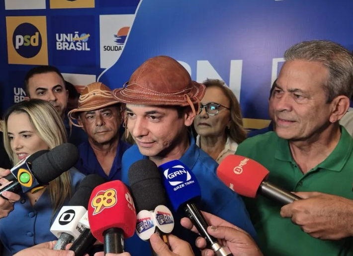 allyson-e-hermano-confirmam-candidatura-foto-douglas-lopes